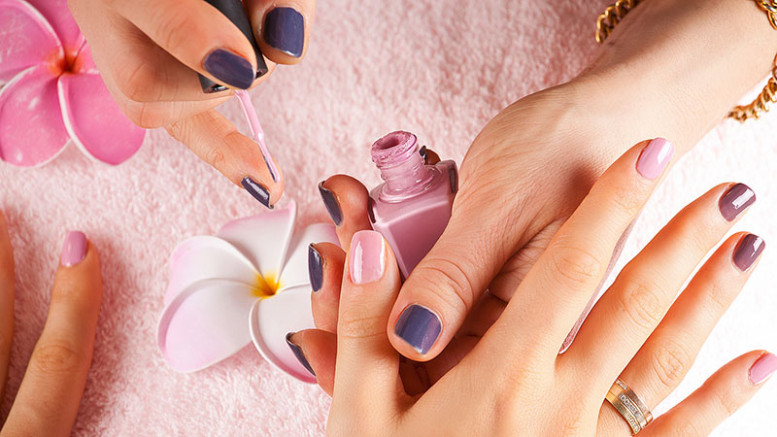 Vernis semi-permanent au choix - Evasion Beauté à Entzheim